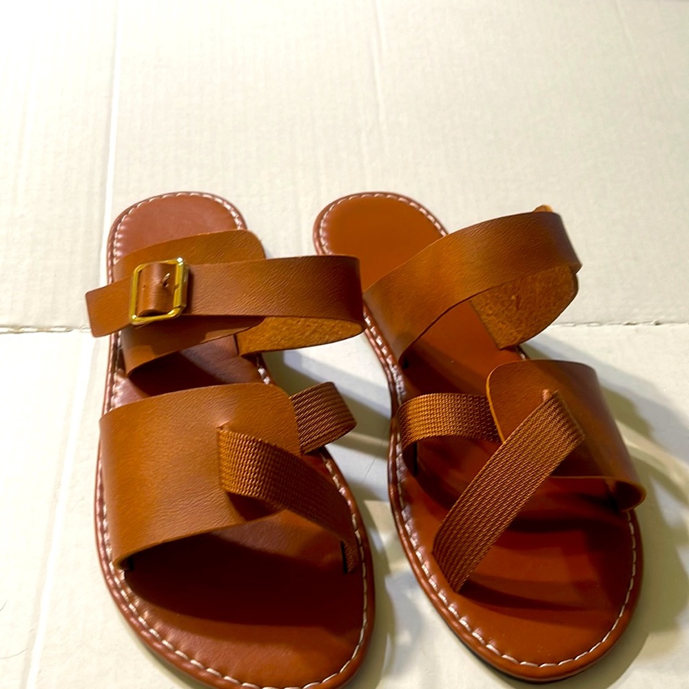 Women's Tan Slides Size 10